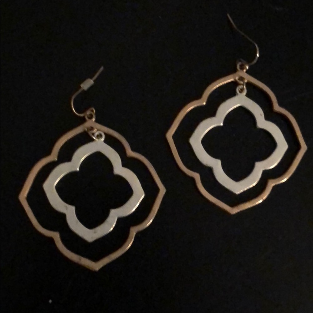 Silver and gold earring